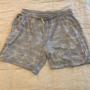 Vouri Ponto Camo Short